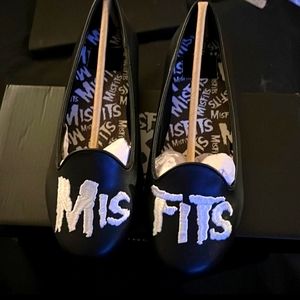 Strange cvlt misfits flats brand new in box